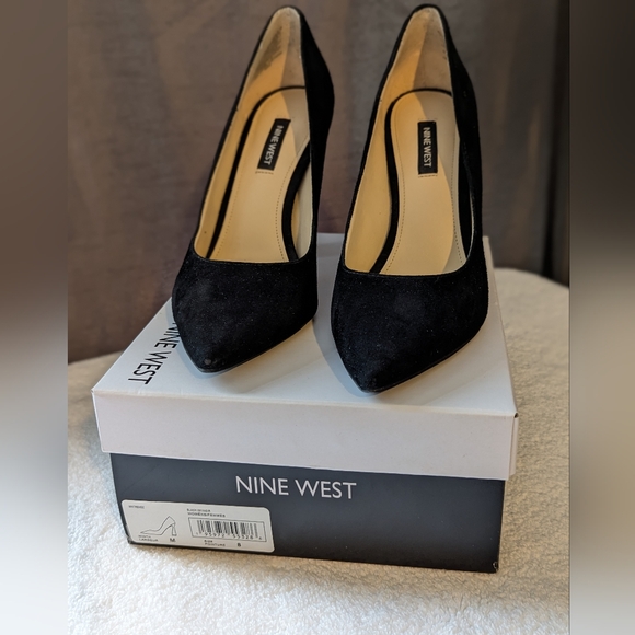 Nine West Trendz Heels - Picture 4 of 5